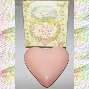 SCARBOROUGH & COMPANY Heart Shaped Soap Bars RARE